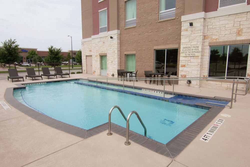 Hampton Inn And Suites Dallas Frisco North Fieldhouse Us Tx 1/38