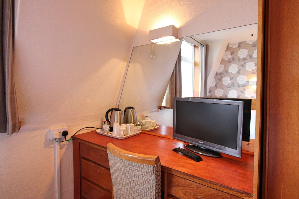 Headlands Hotel 43/50