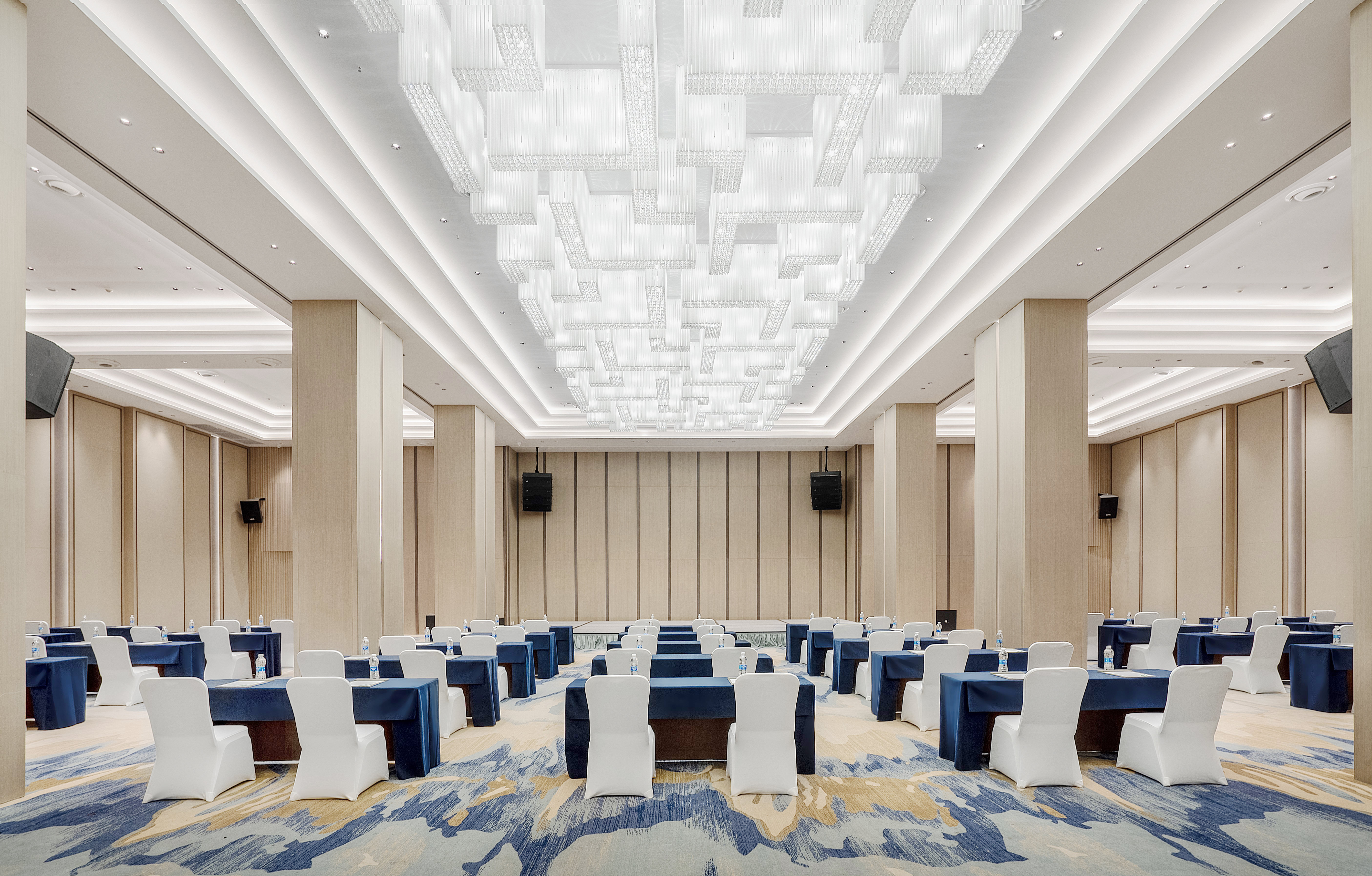 Holiday Inn Guiyang City Center 39/49