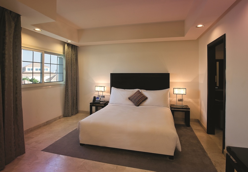 منتجع موڤنبيك شاطئ الخُبر(Movenpick Beach Resort Al Khobar) 18/71