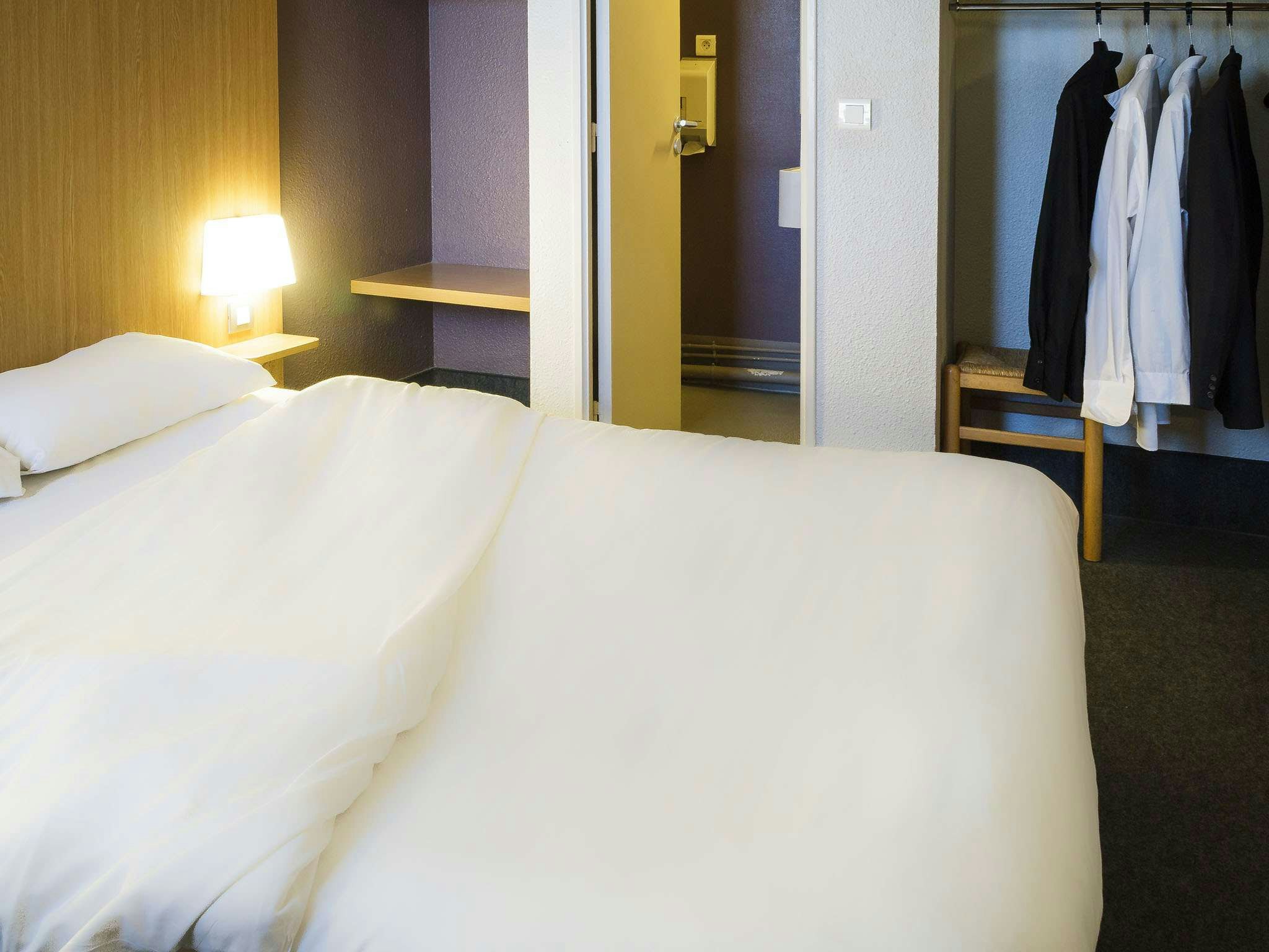 B&B HOTEL Saint-Brieuc 6/13