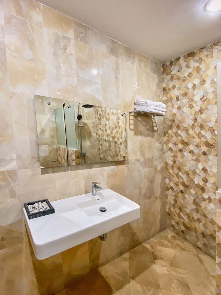 Hotel Alia Boutique Pasar Baru 49/50