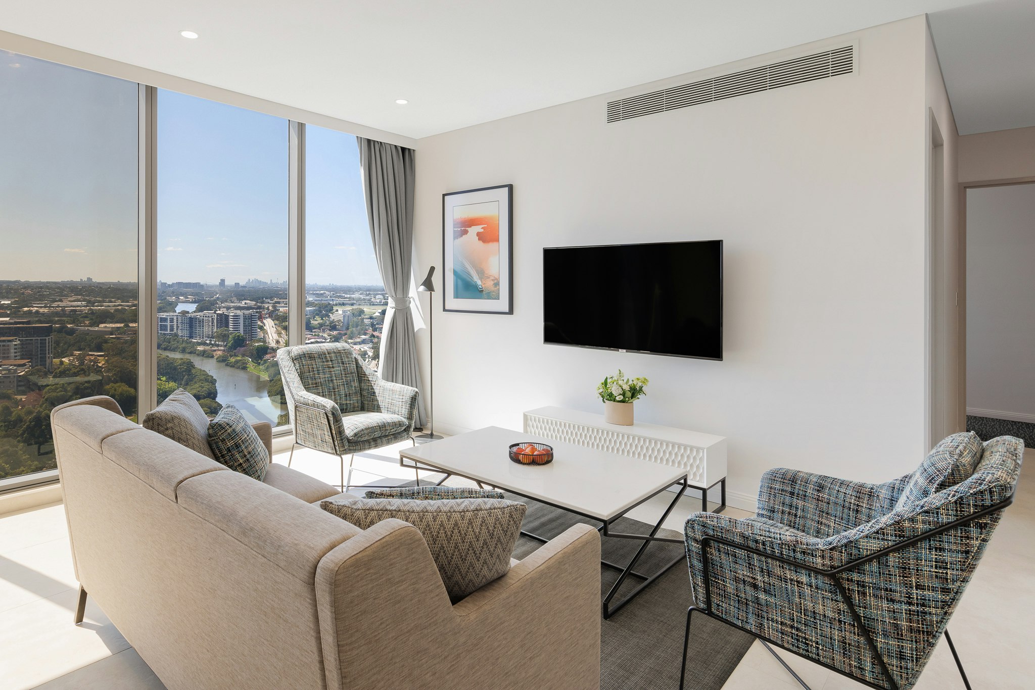 Meriton Suites George Street, Parramatta 8/8