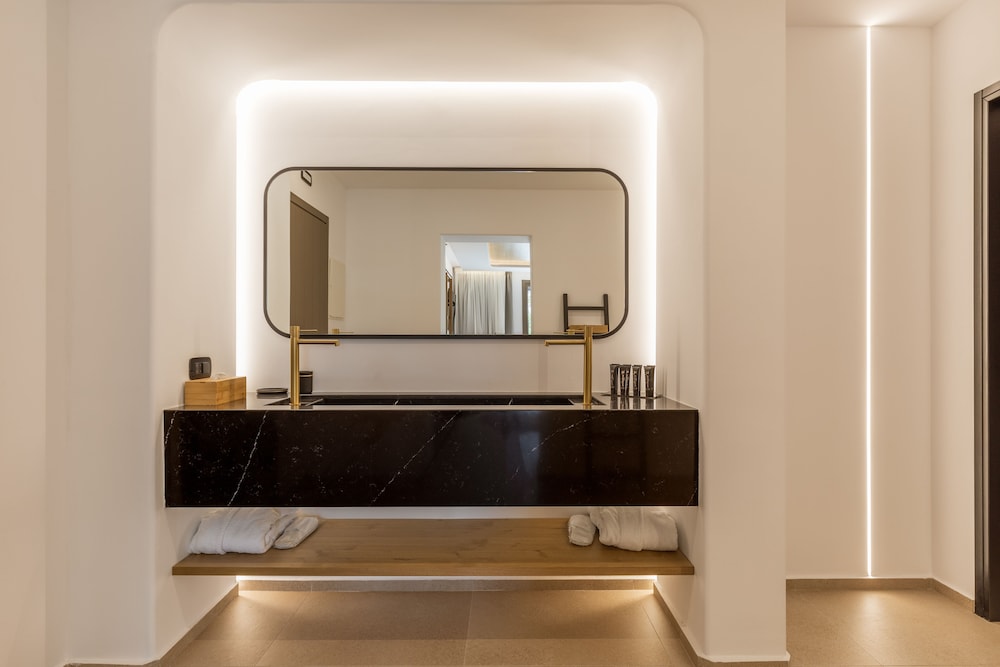 Calma Suites Mykonos 2/42