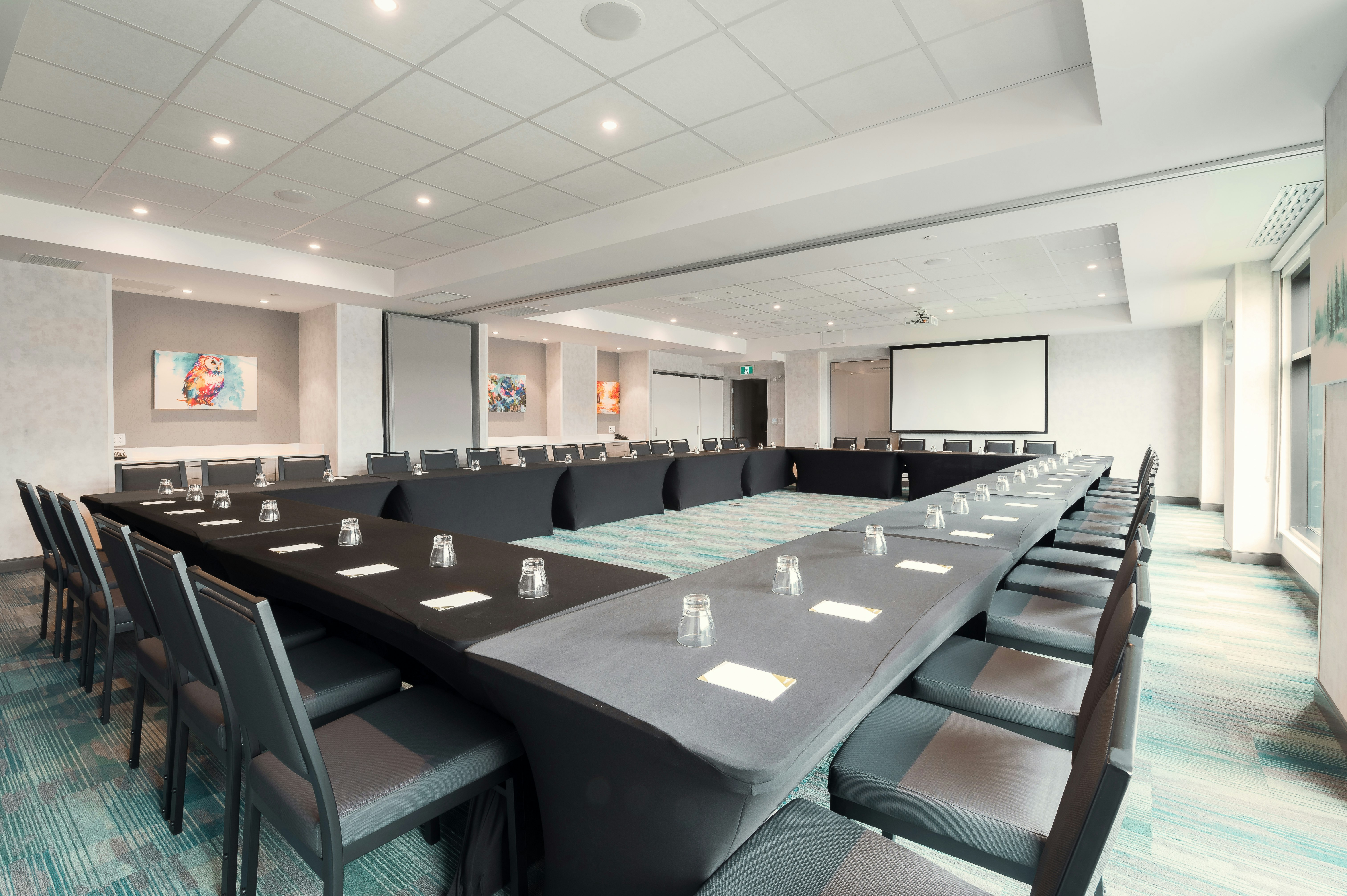 Home2 Suites by Hilton Quebec City 24/26