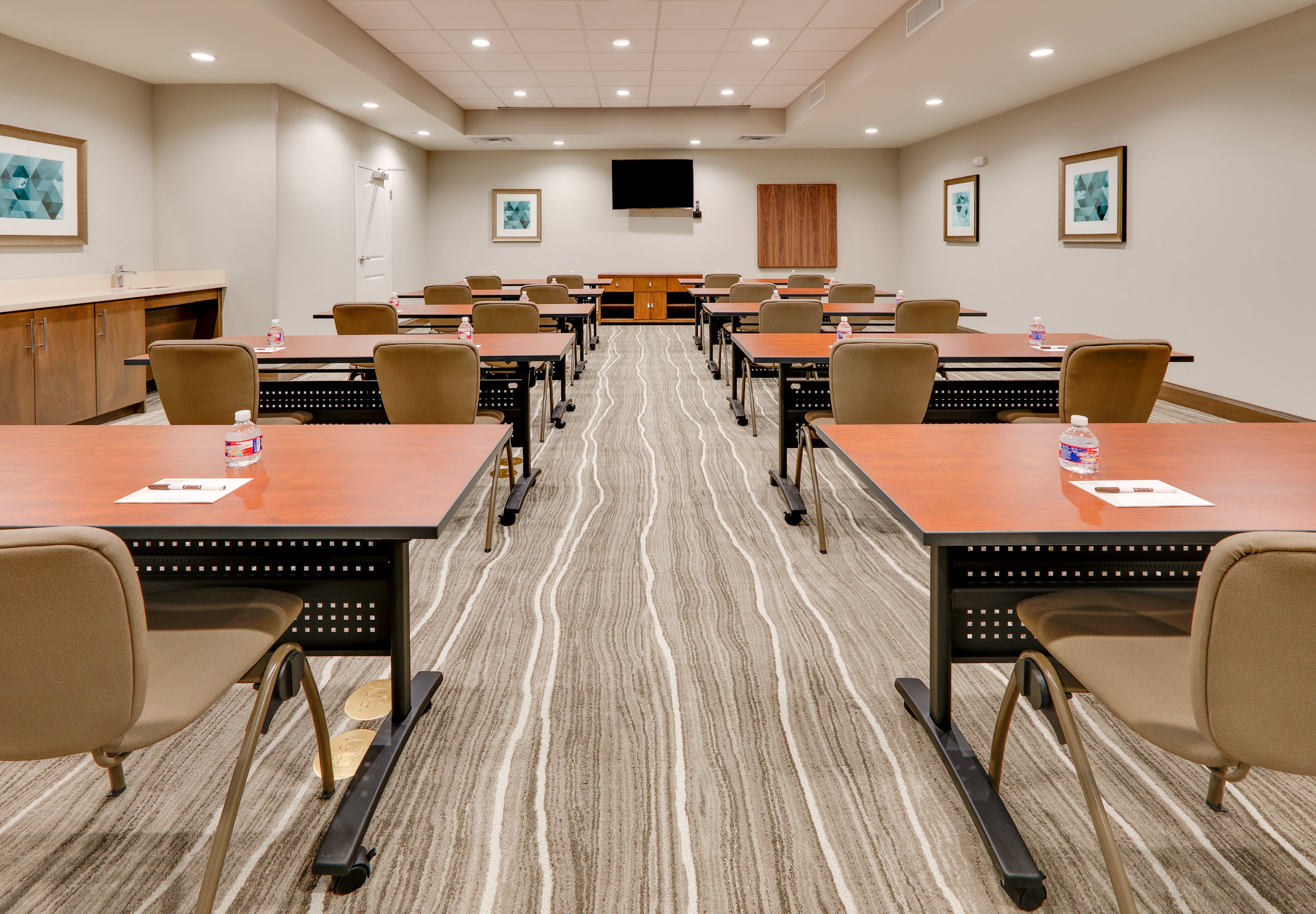 STAYBRIDGE SUITES OKLAHOMA CITY - DOWNTOWN 38/45