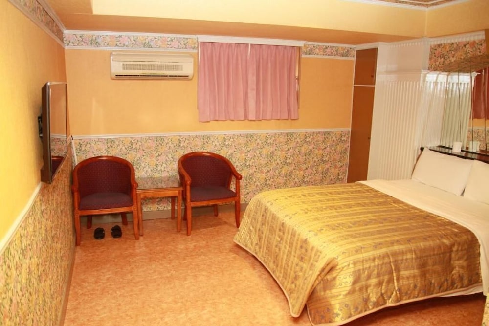 Ti Hwa Hotel 25/49