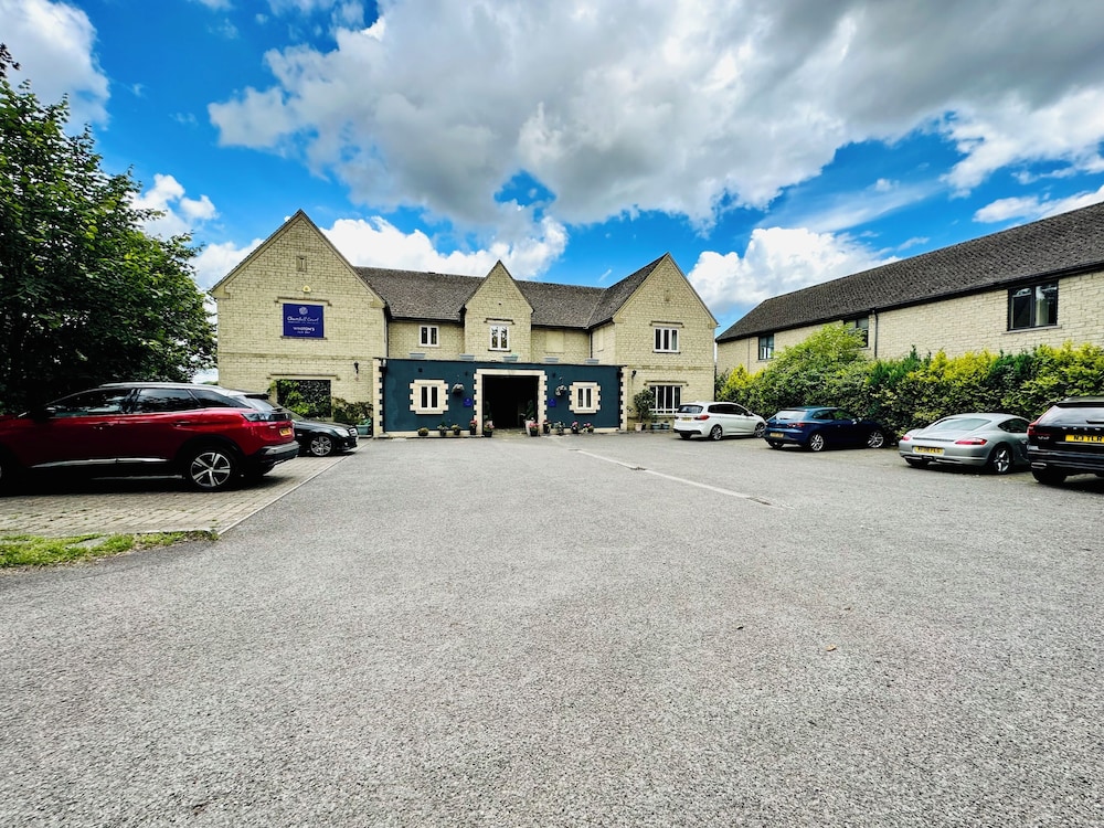 Churchill Court Hotel 52/59