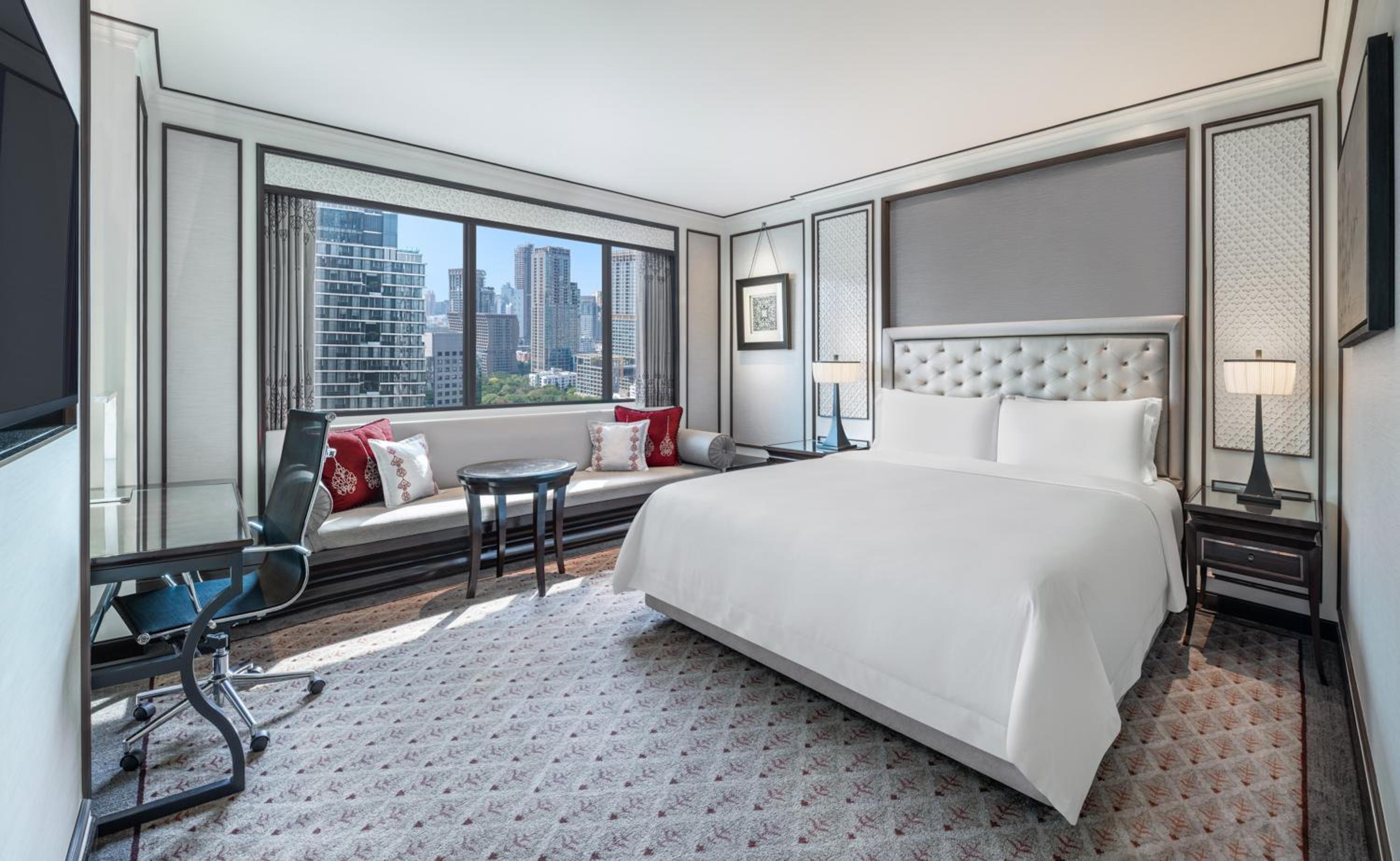 غرفة عائلية بإطلالة على المدينة، THE ATHENEE HOTEL, A LUXURY COLLECTION HOTEL BANGKOK 5/10