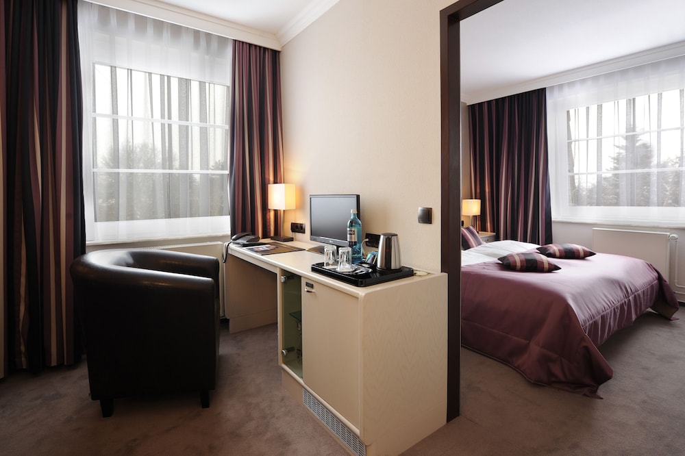 VAN DER VALK LANDHOTEL SPORNITZ 11/60