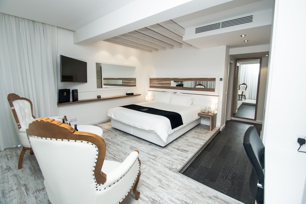 The Ciao Stelio Deluxe Hotel - Adults Only 51/65