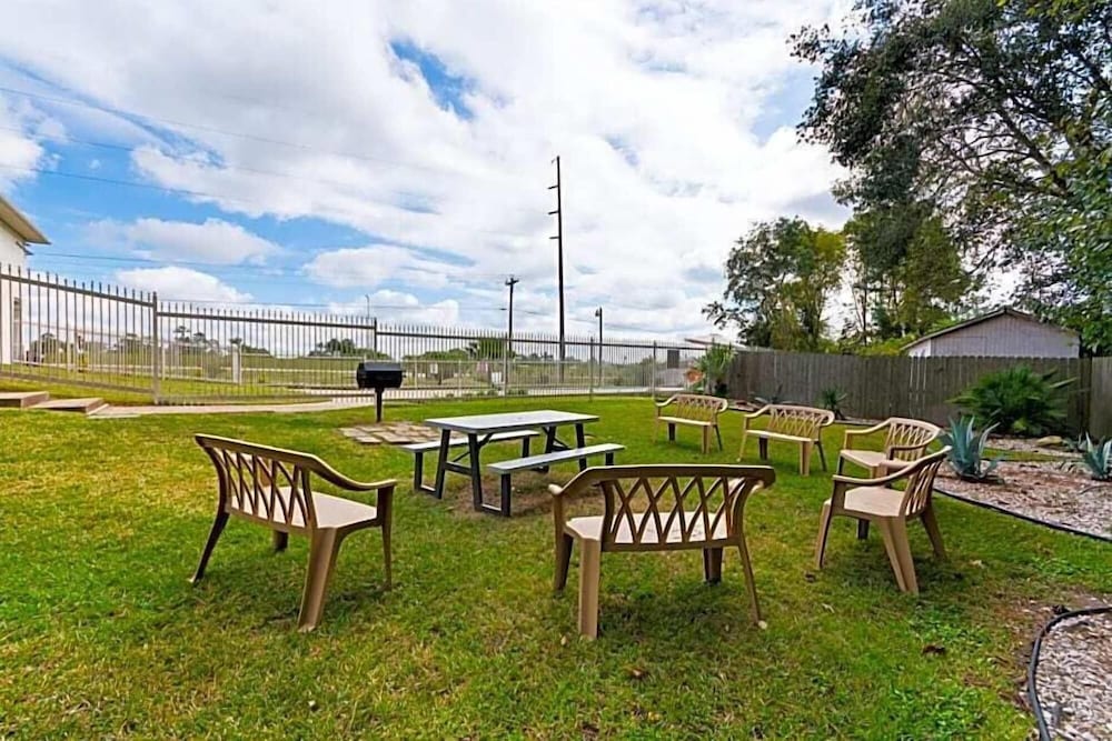 Motel6 Livingston, TX 41/53
