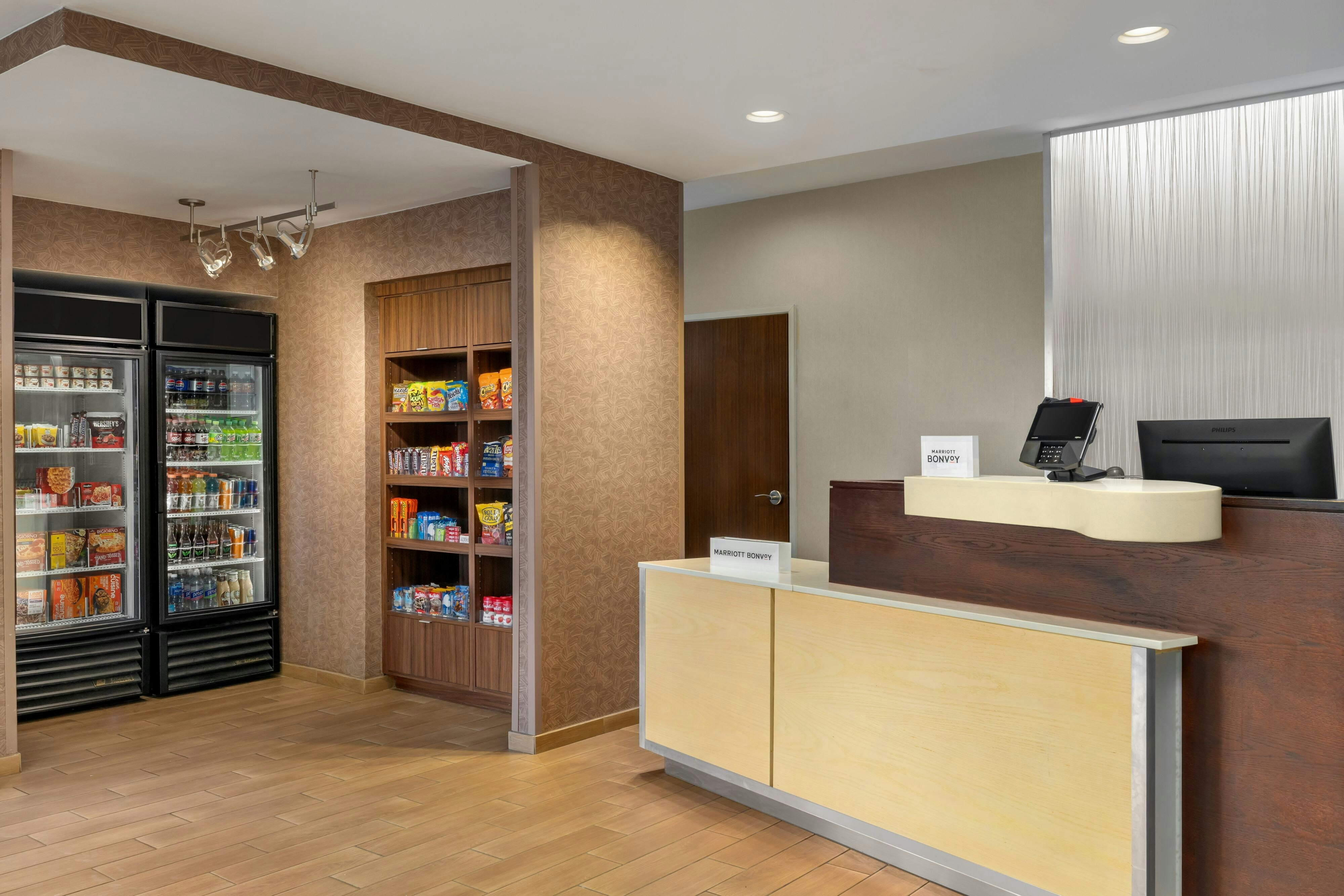 Lobby at Fairfield Inn & Suites Athens, ATHENS - OH
