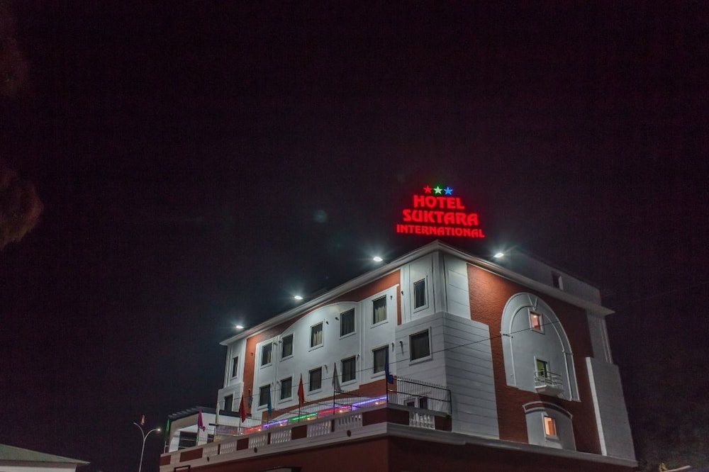 Hotel Suktara International 3/49