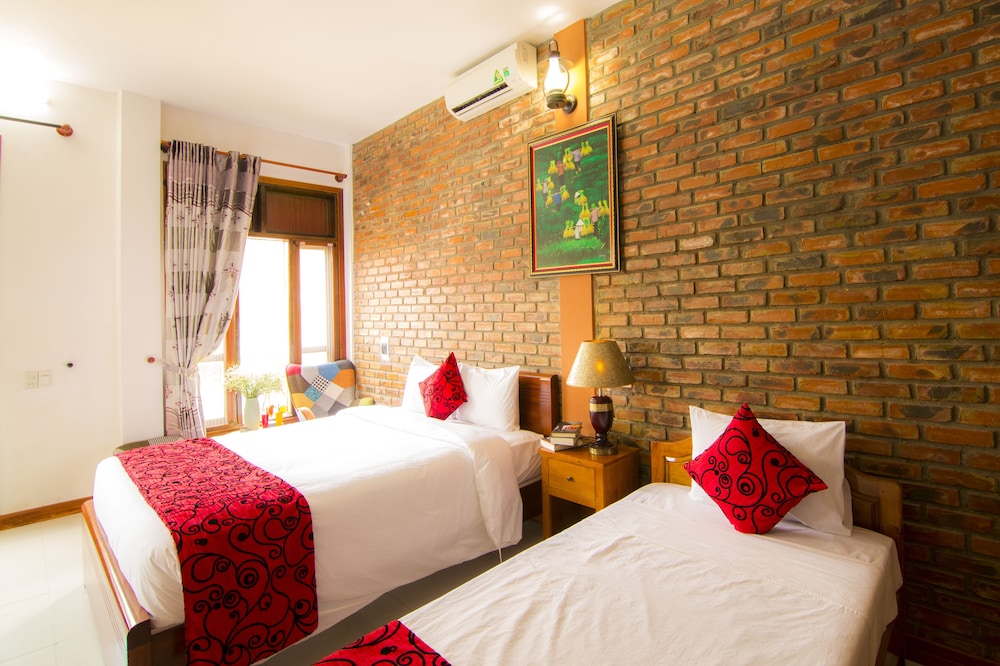 Phong Nha Lake House 19/74