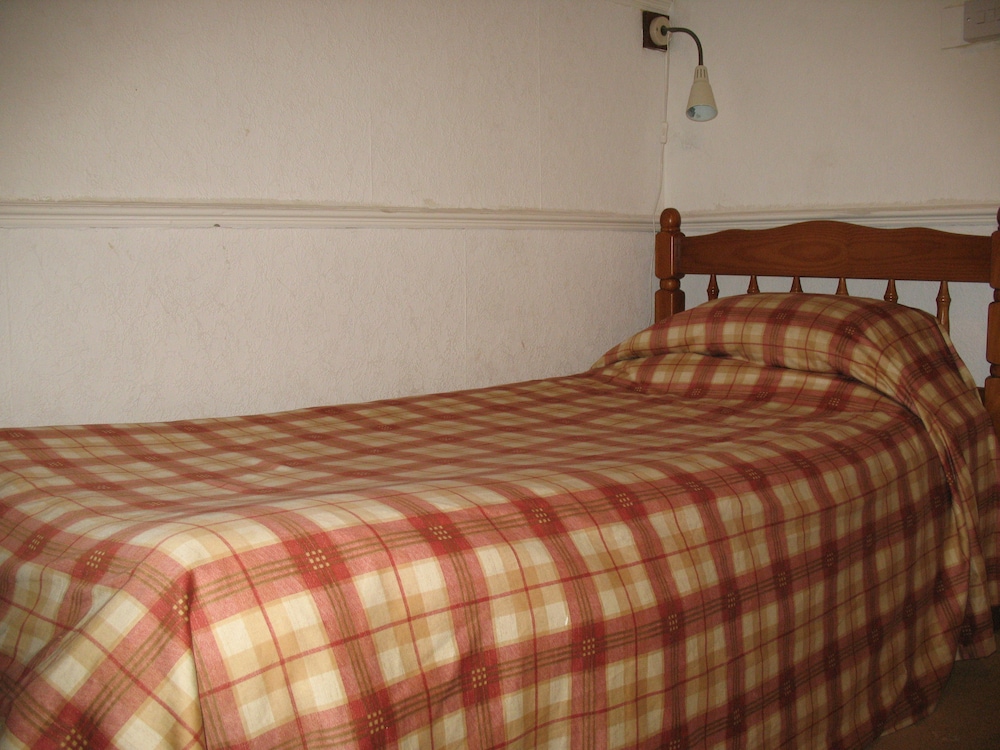 Michaelson House Hotel 4/24