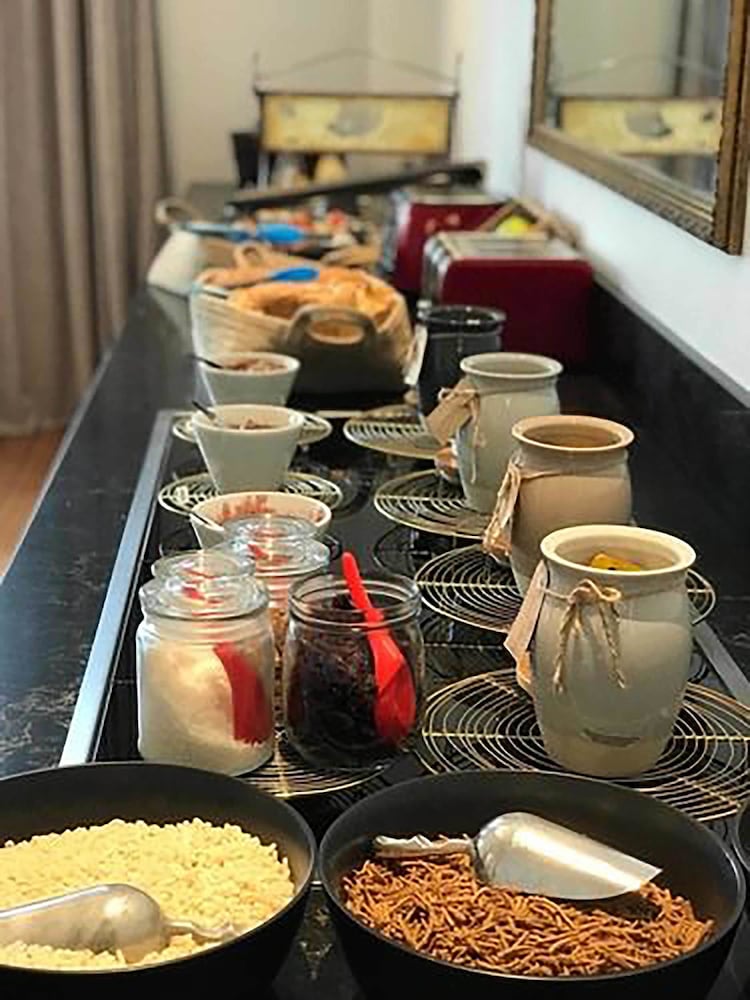 RYDGES HOBART 31/67