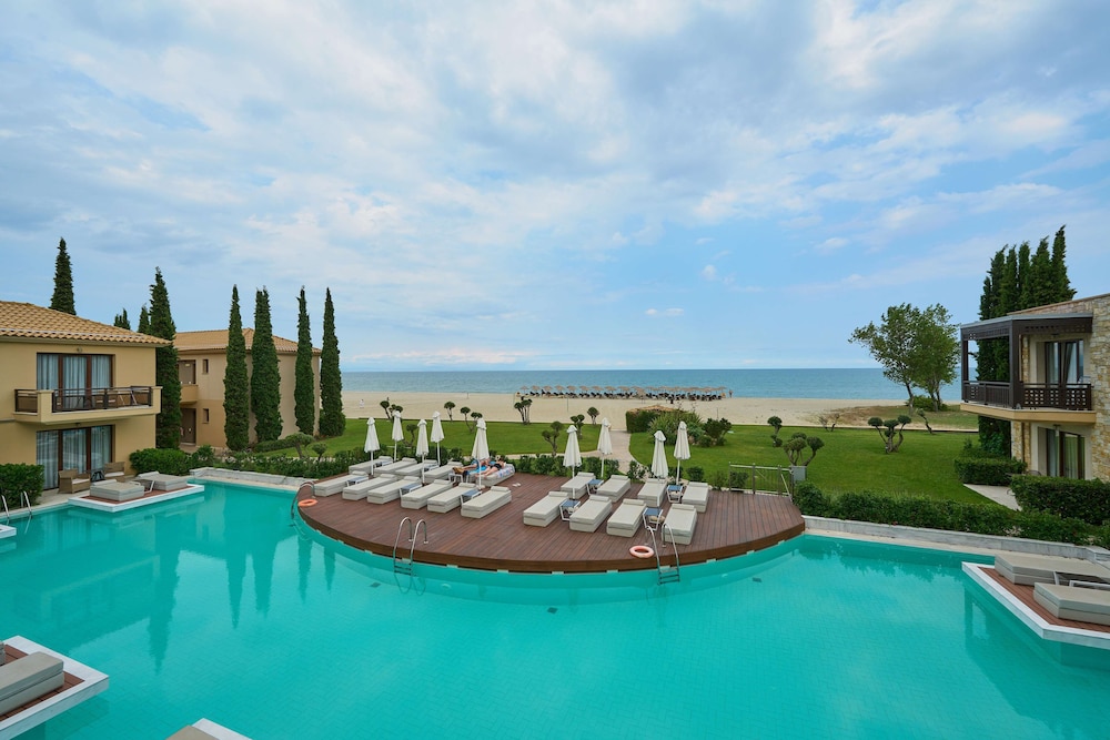 Mediterranean Village Hotel & Spa 81/88