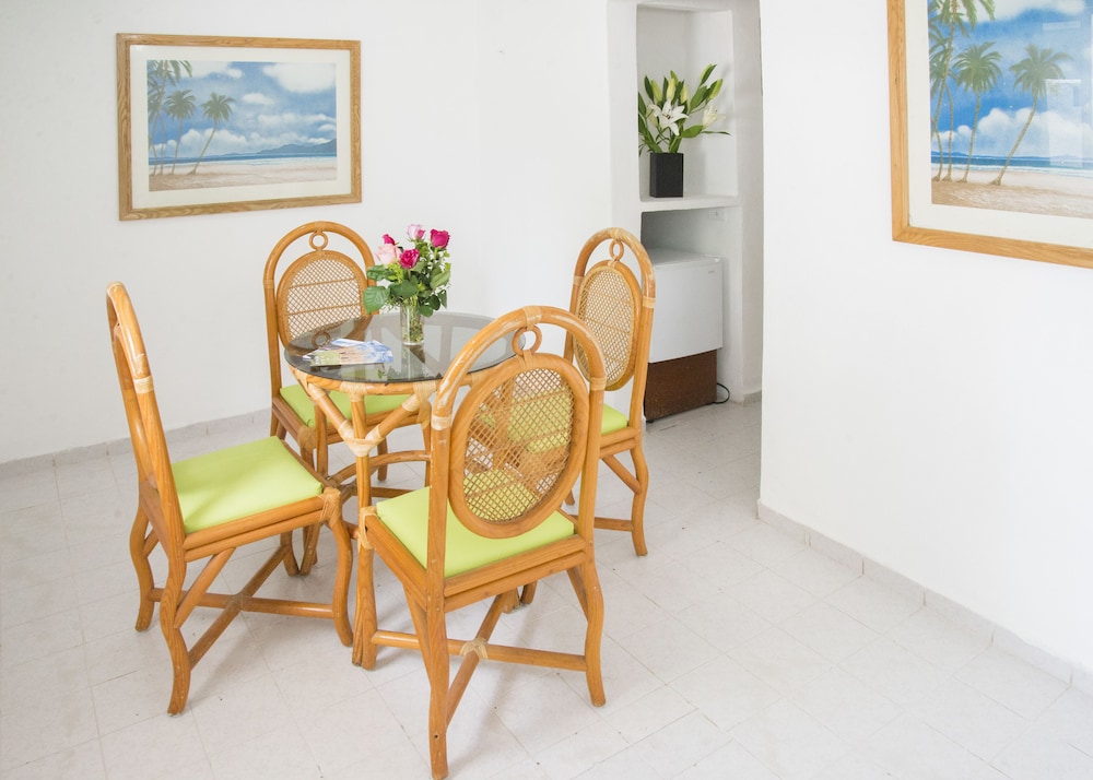 HOTEL EL CID MERIDA 46/51