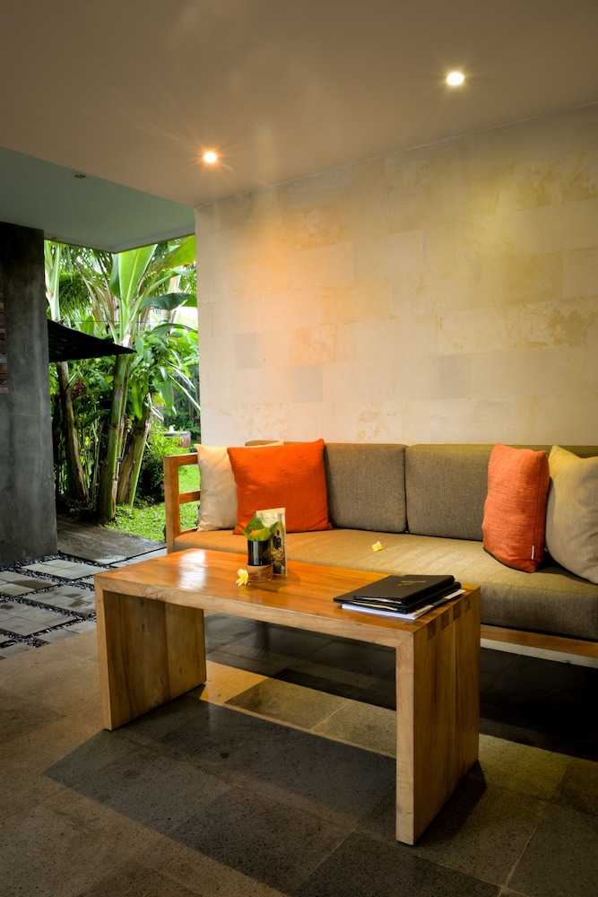 Purana Boutique Resort 49/76