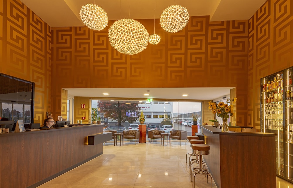 Trip Inn Conference Hotel & Suites 45/54