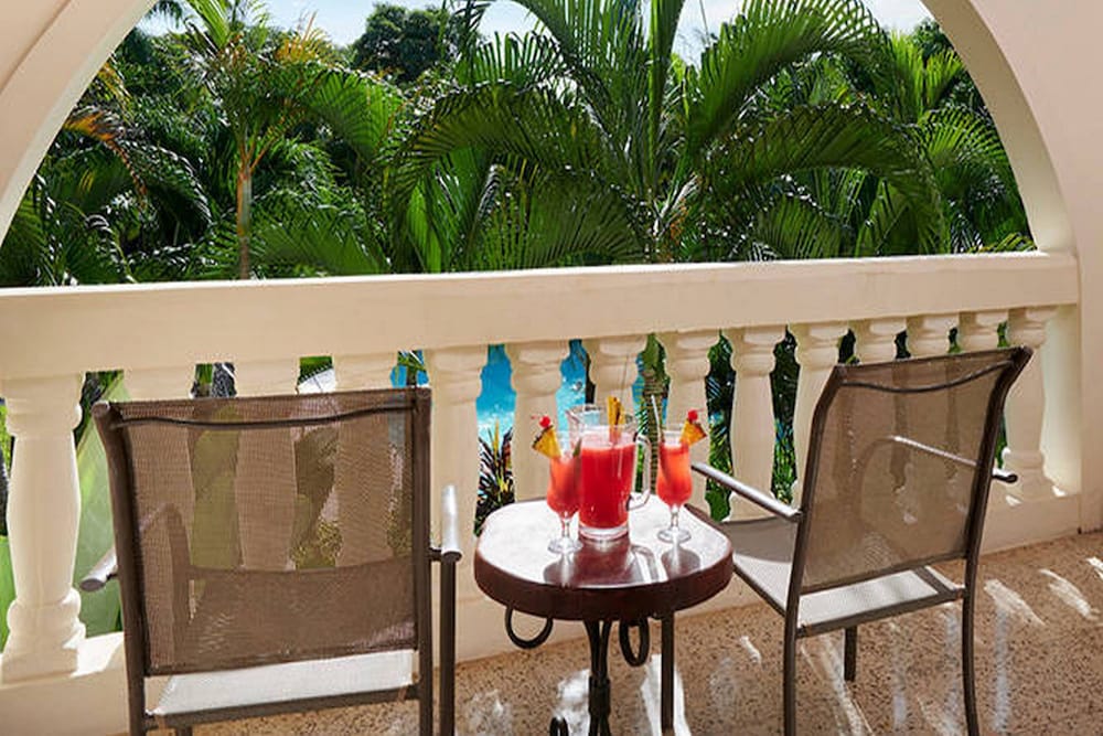 Tamarindo Diria Beach Resort 52/63