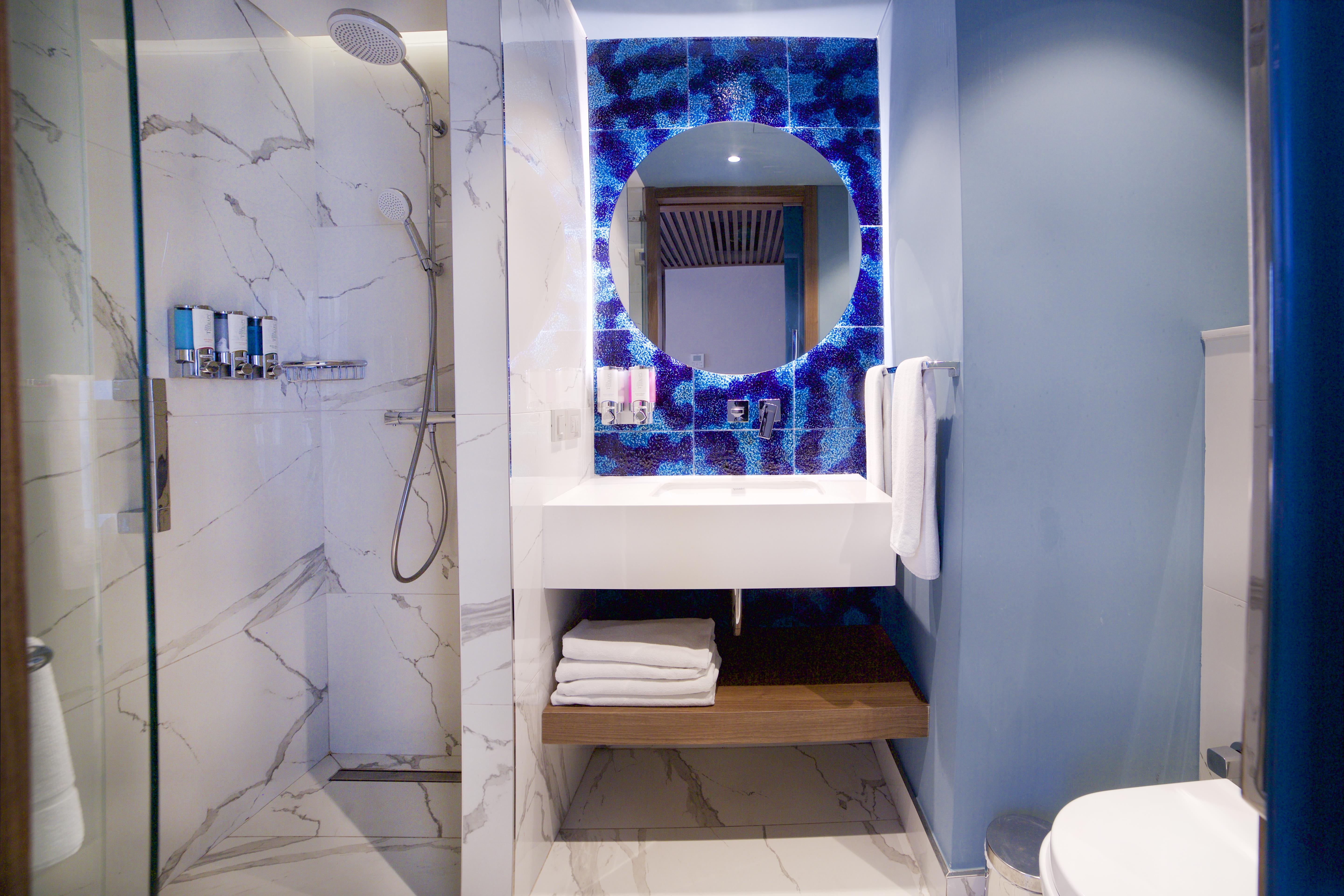 غرفة قياسية بسريرين منفصلين، Hampton by Hilton Istanbul Old City 9/10
