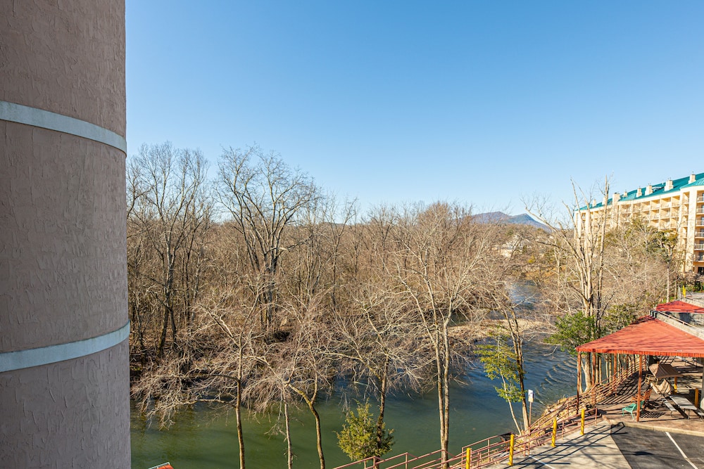 River Bend Inn 47/50