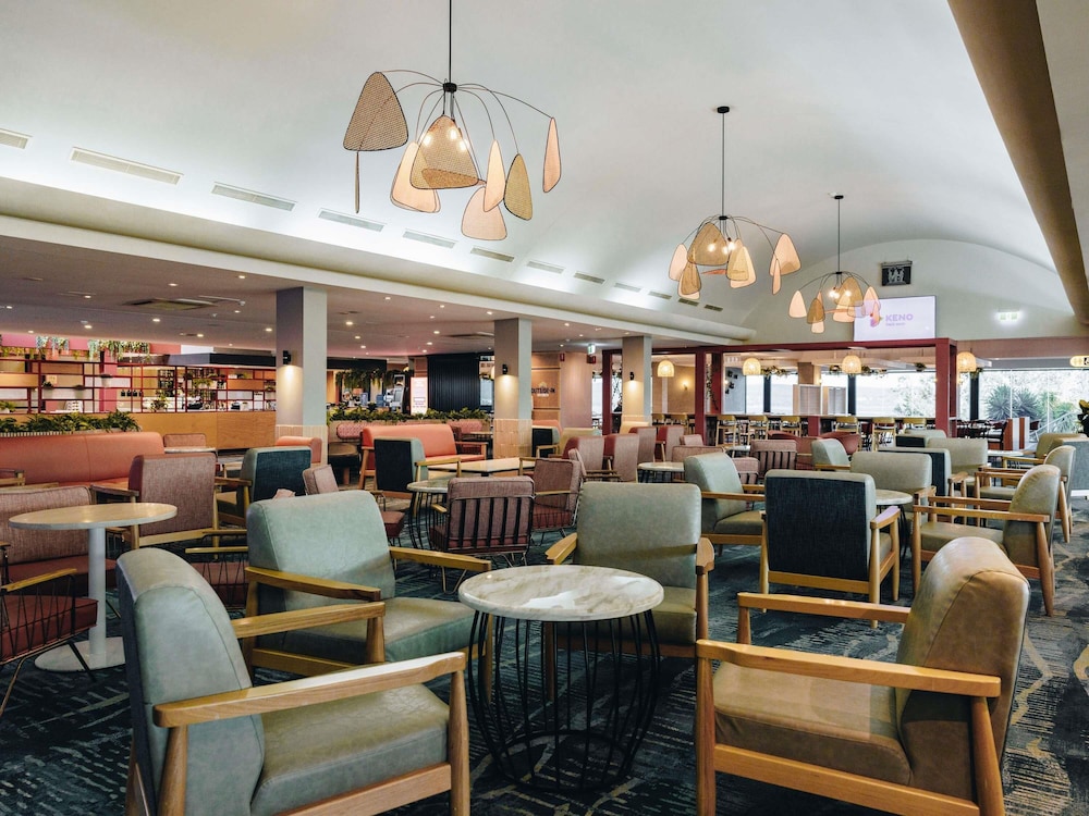 Ibis Styles The Entrance 29/50