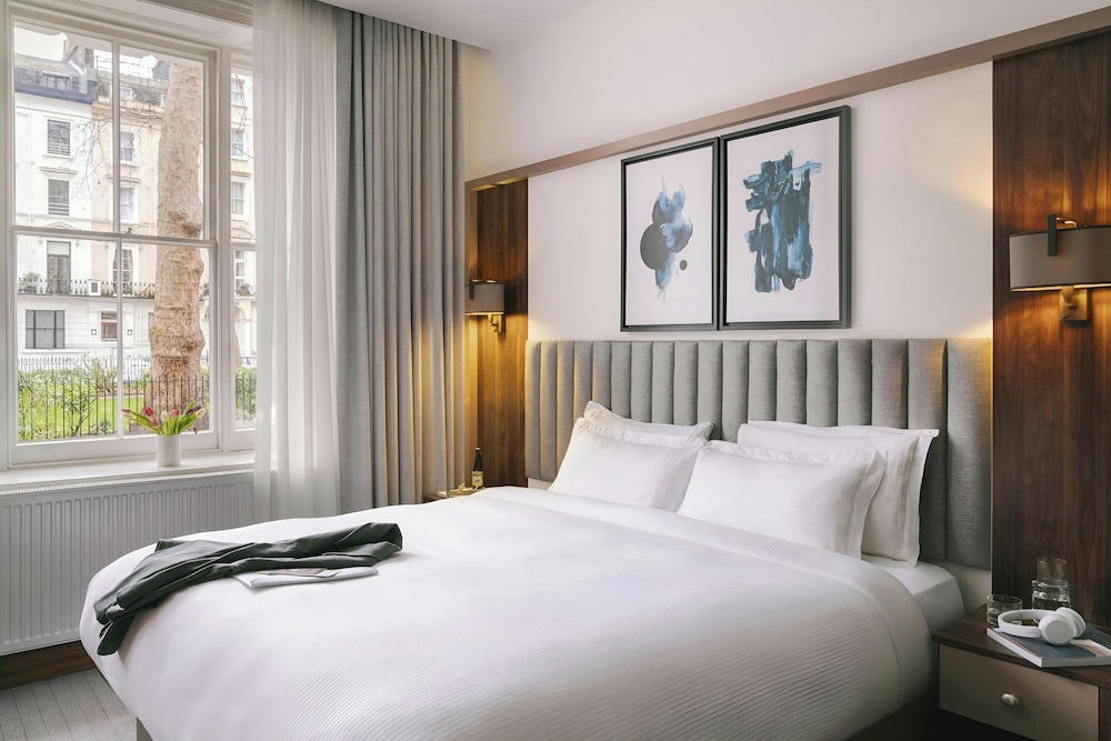 Superior, King Bed