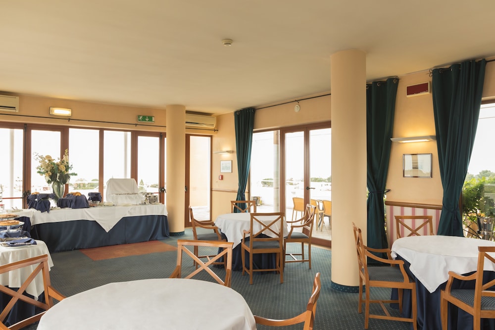 Hotel La Baia 35/69