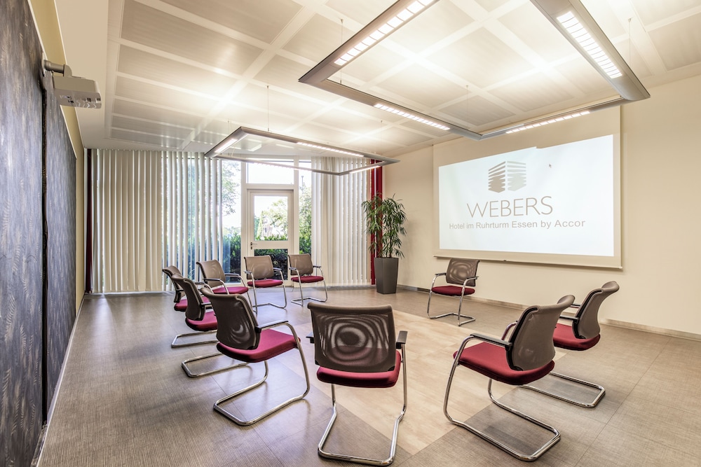 Webers Hotel im Ruhrturm Essen by Accor 57/61