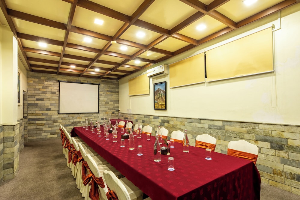 Hotel Marshyangdi 34/50