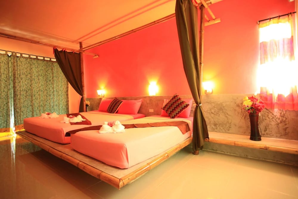 Cha Ba Lanta Resort Bungalows 16/75