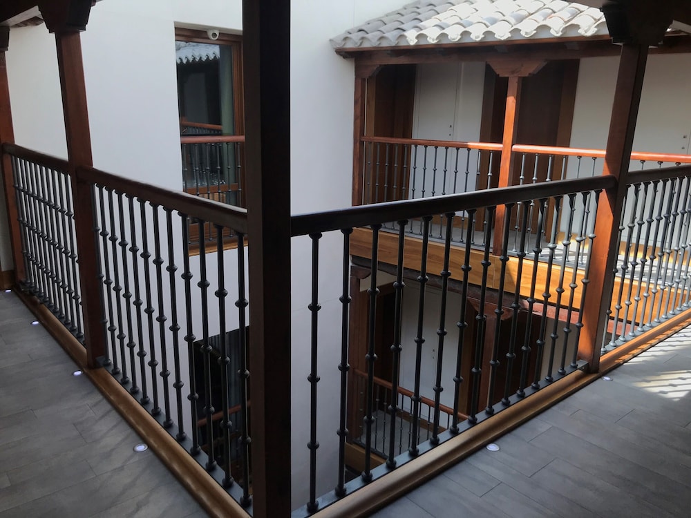 Posada Del Leon de Oro 7/69