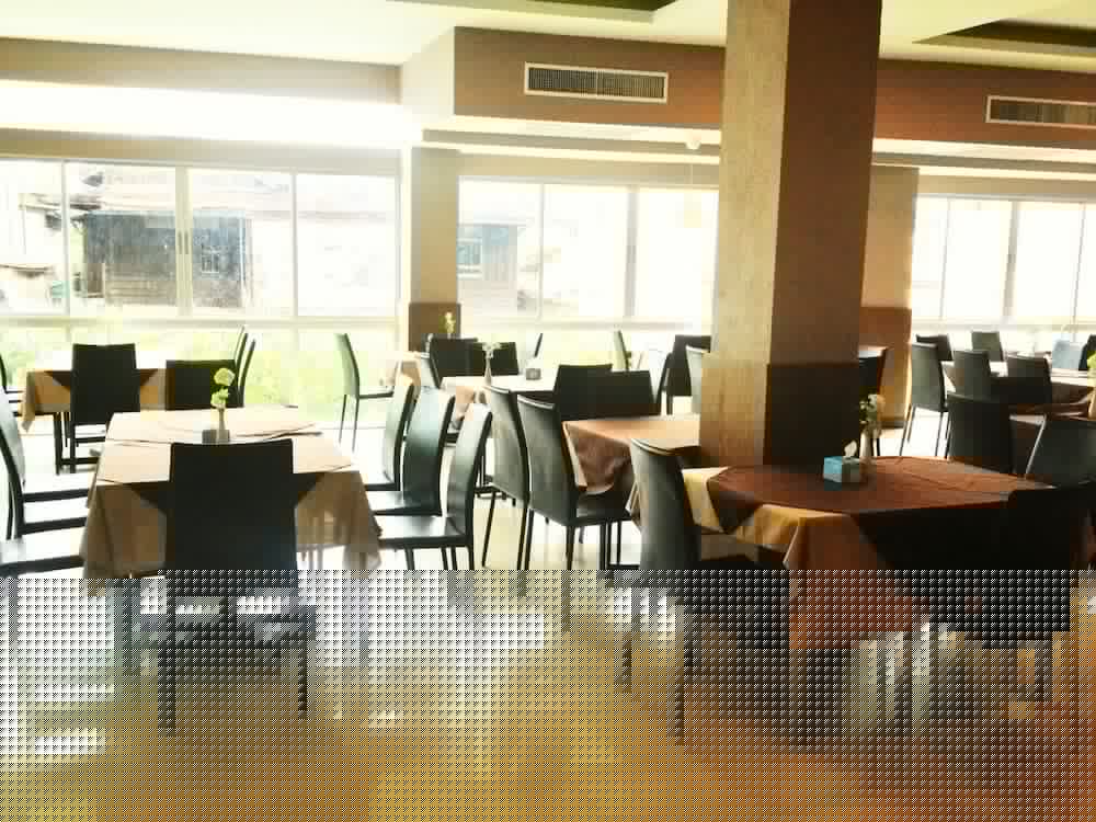 Sinkiat Buri Hotel 55/67