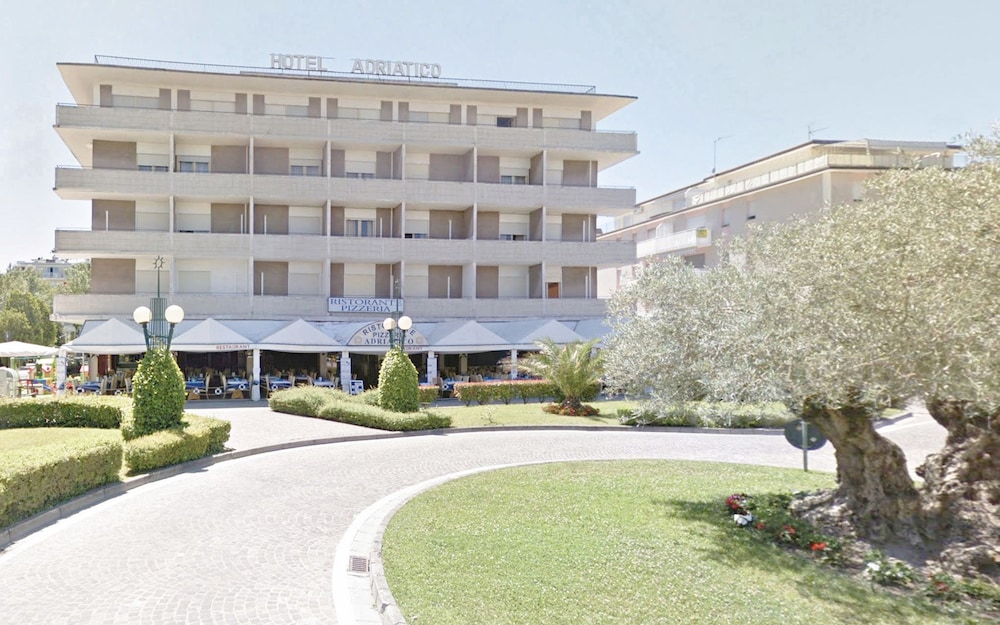 Hotel Adriatico 3/45