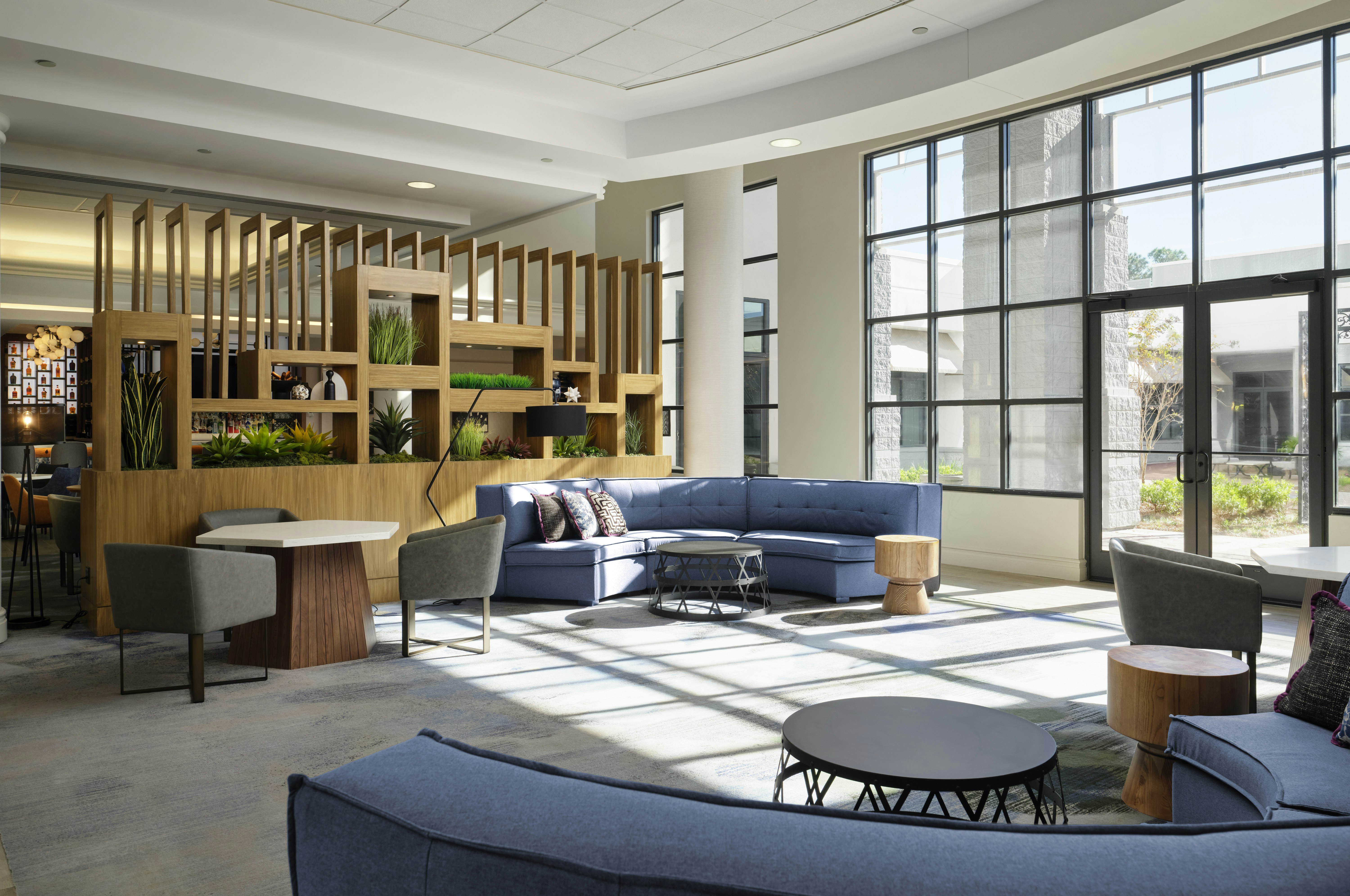 Hilton New Orleans Airport 43/75