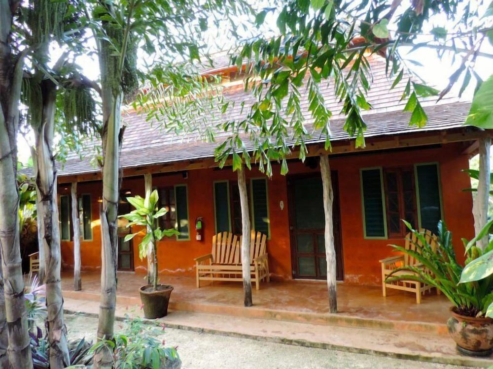 Tingalaya’s Retreat 3/45