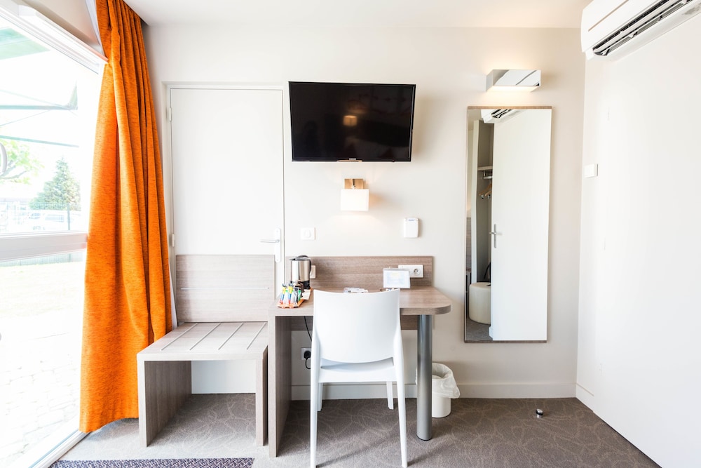 Kyriad Annemasse Geneve 36/44