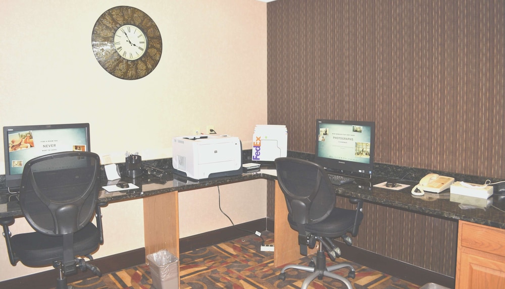 Comfort Inn, Cleveland South - Richfield 22/25