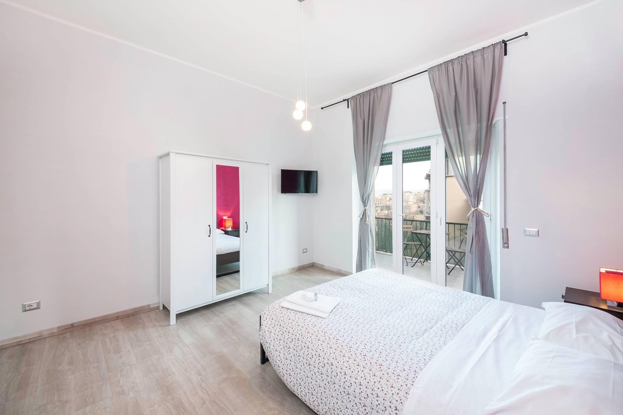 Rome To You B&B 4/17