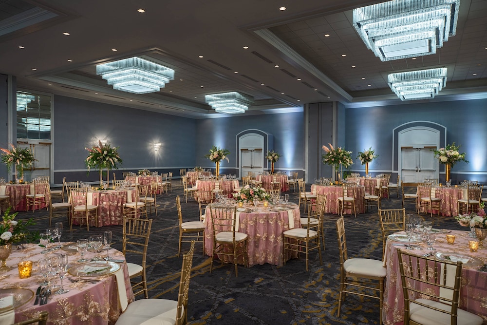 Renaissance Columbus Downtown Hotel 37/51