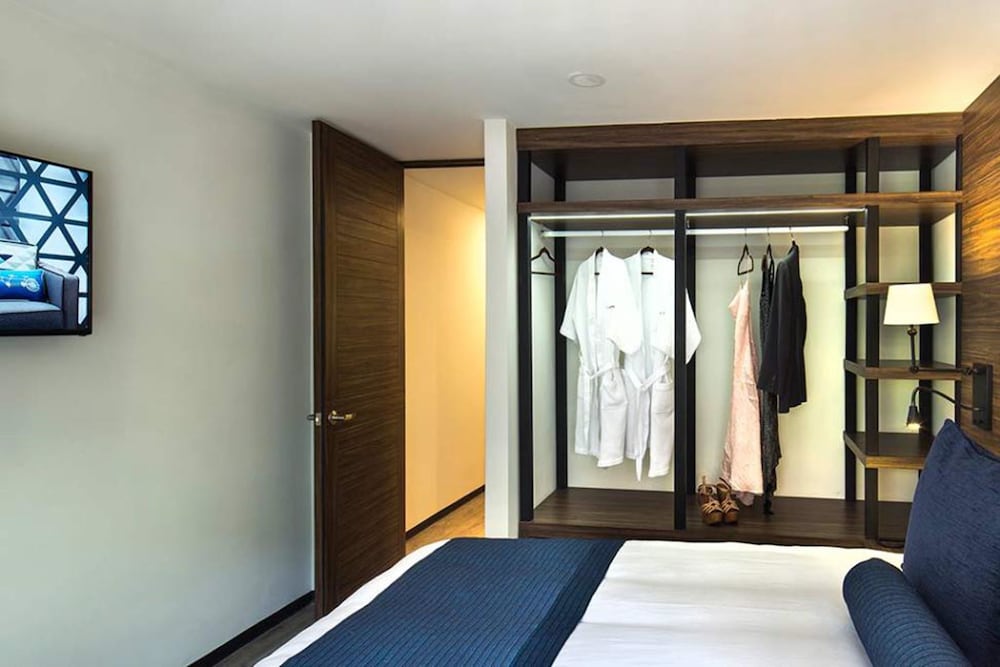 FlowSuites WTC 15/50