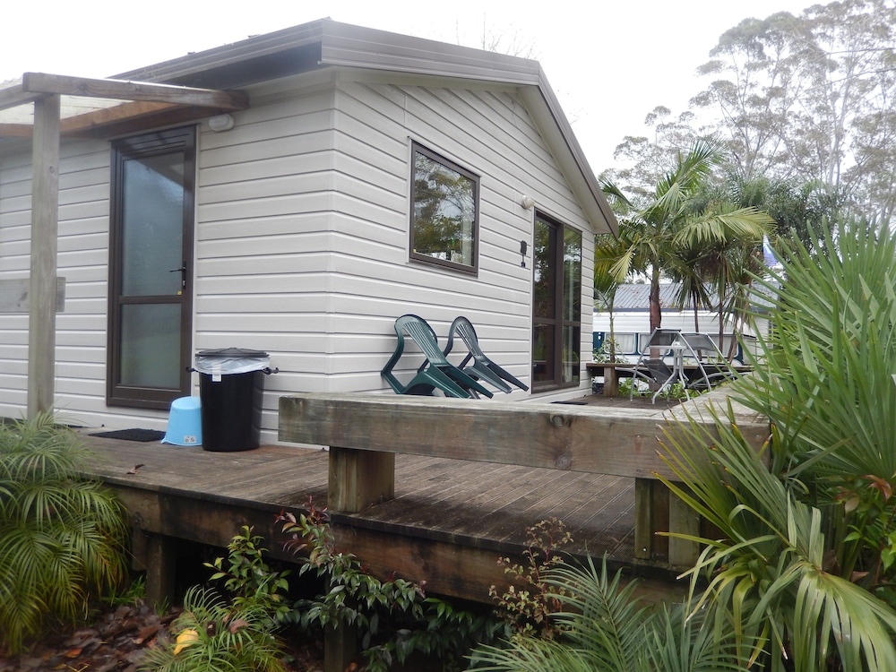 Bay Of Islands Holiday Park 10/68