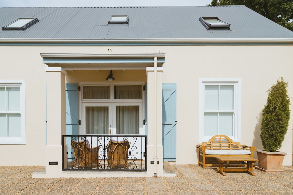 Auberge Clermont 2/44