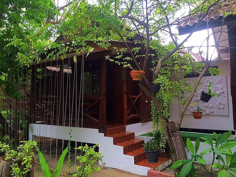 Kirati Beach Resort 2/40