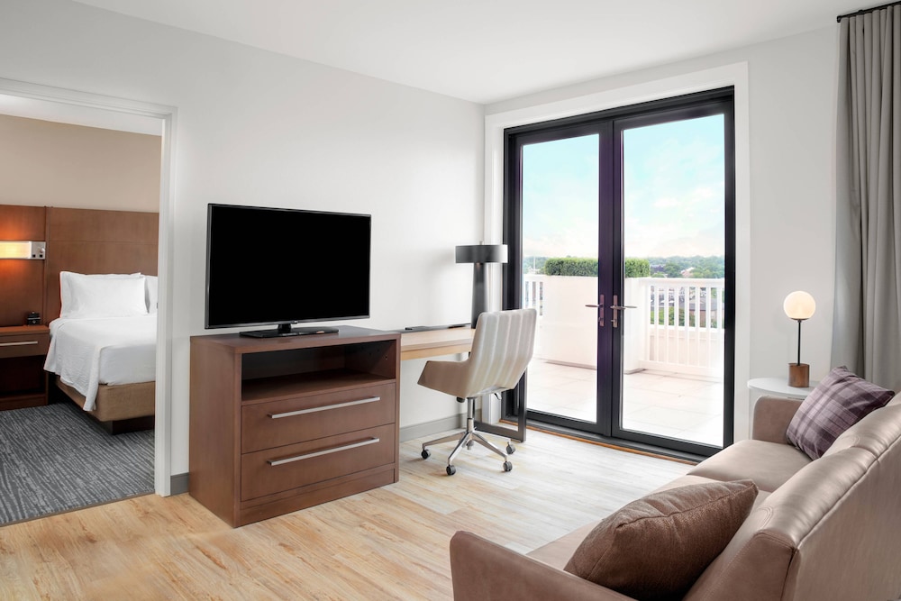 Residence Inn By Marriott Norwalk 43/47