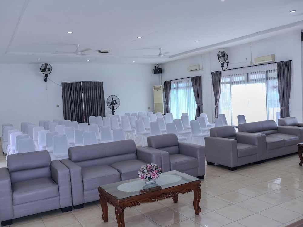 Hotel Hakmaz Taba Syariah Lubuk Linggau 28/49