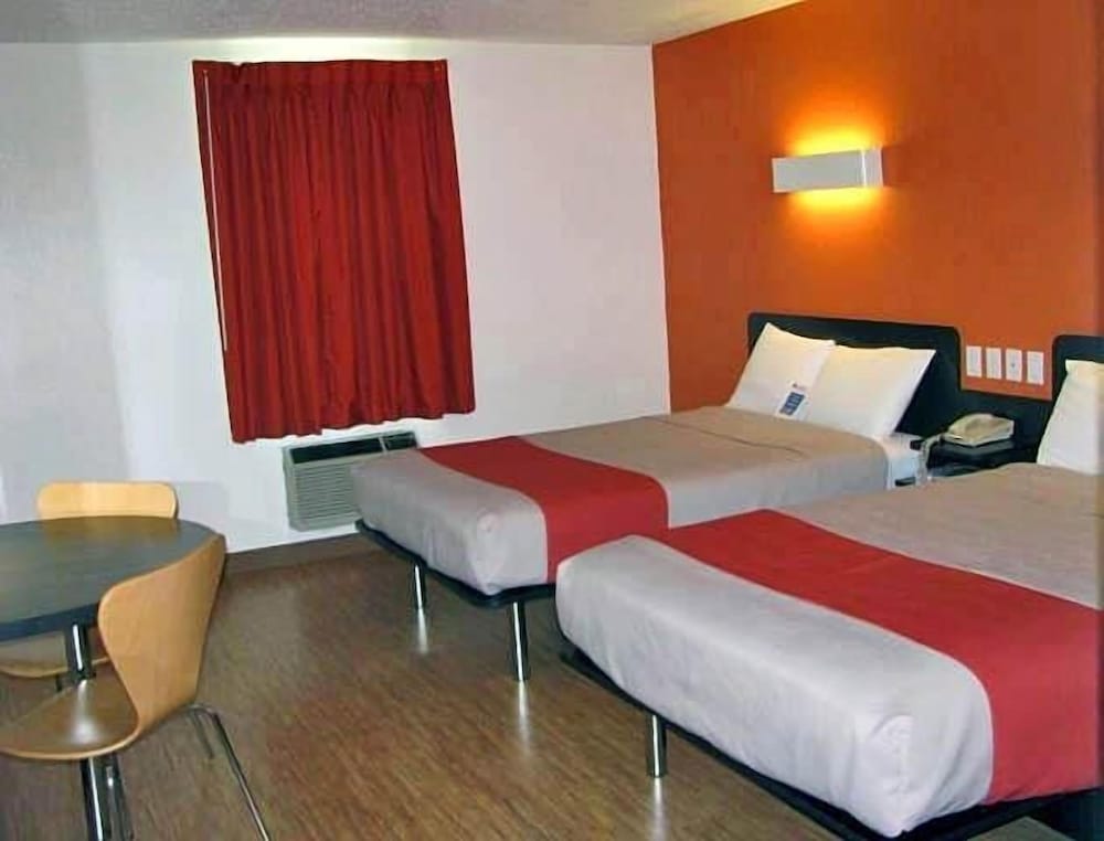 Motel6 South Haven, KS 17/34